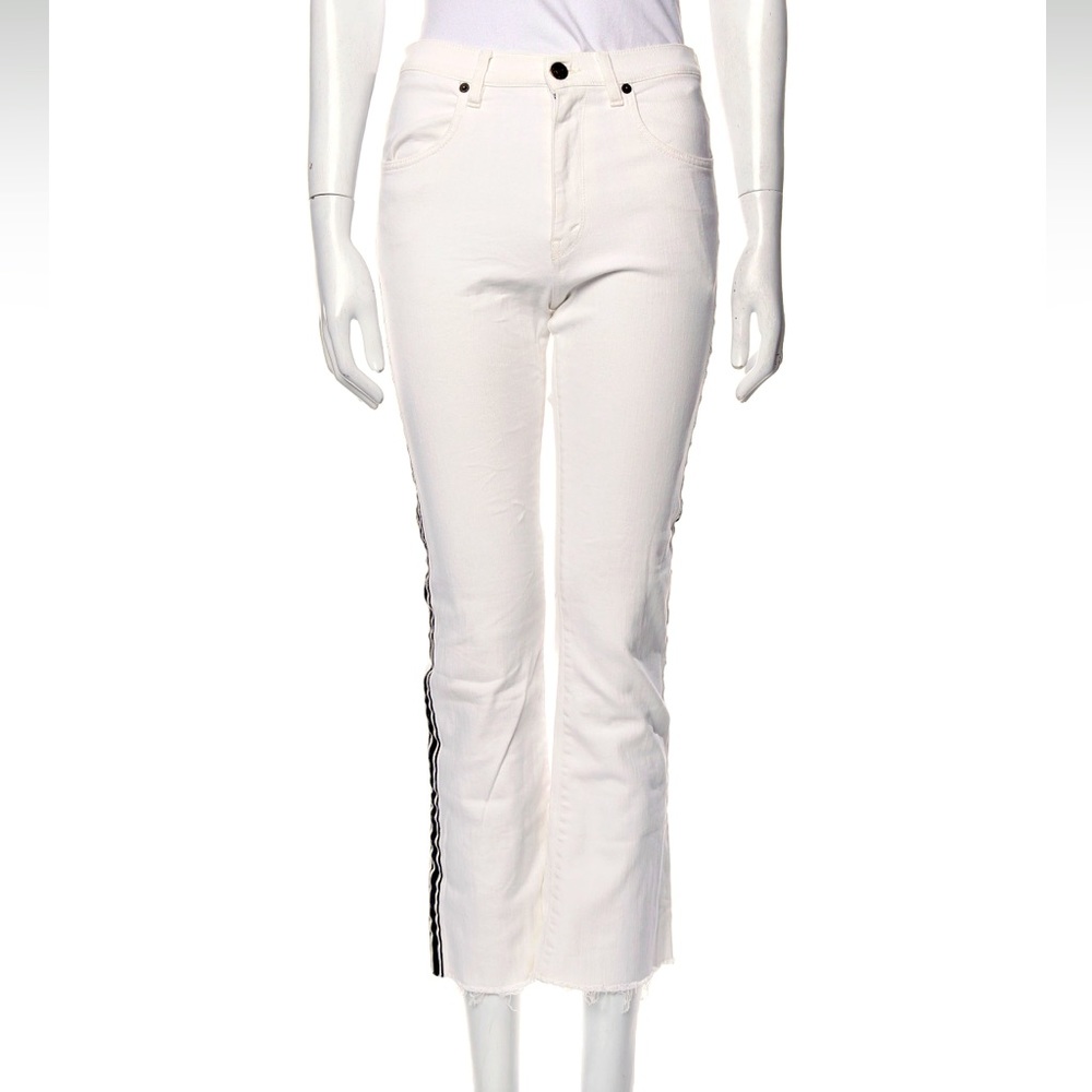 6397 Mid Rise straight leg jean